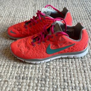 Nike Free Runner - sz 7